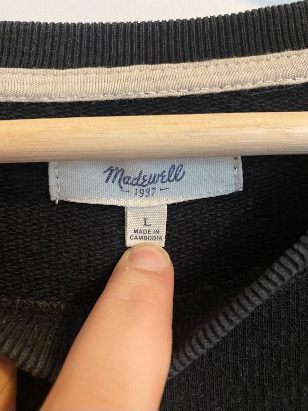 Madewell black and white Maison des A.R.T.S. Sweatshirt - Picture 4 of 5